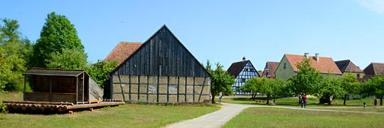Bad Windsheim, eines der Museumsdörfer im Fränkischen Freilandmuseum