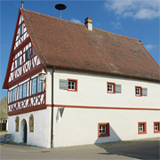 historisches Fachwerk-Rathaus von Bullenheim