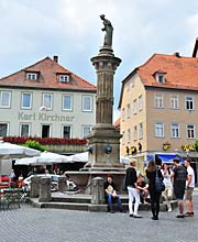 alter Marktbrunnen in Bad NeustadtFränkischen