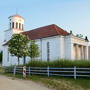 Neuhardenberg, Kirche mit Herz