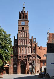 Brandenburg, Rathaus mit Roland