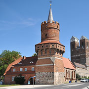 Prenzlau, Mitteltor und Marienkirche
