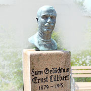 Wariner Denkmal für Ernst Lübbert