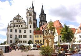 Renaissance_Rathaus am Markt von Oschatz, Sachsen