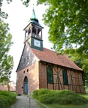 graziele Fachwerkkirche St. Johannis