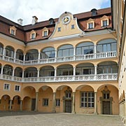 Schlosshof Ellwangenh