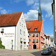Härtsfeldmuseum und Rathaus Neresheim