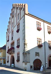 altes Rathaus vor dem Markt