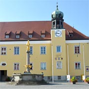Rathaus am Marienplatz in Landau a.d.Isar