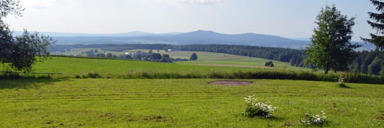 Landschaft vor der Steinplatte bei Friedensfeld