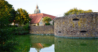 Burg bzw. Wasserschloss Fürstenau mit Bestion