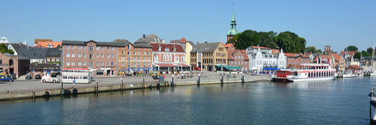 Flensburg, Panorama mit Hafen